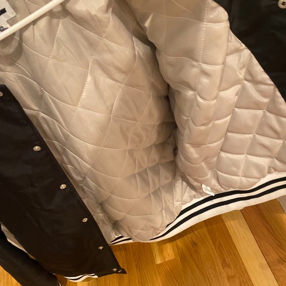 Limited Edition Tom Brady (TB12) Quilted Bomber Jacket - Picture 2 of 4